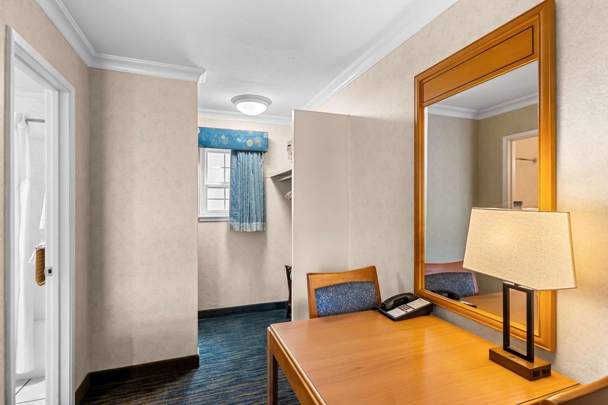 Best Western University Lodge Davis Esterno foto